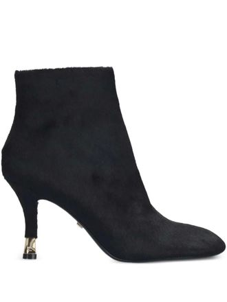 Lola Cruz pointed boots - Black