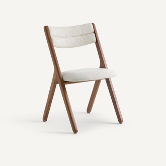 AM.PM Notenhouten stoel, Camminata, ontwerp Emmanuel Gallina