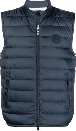 Woolrich logo-patch padded gilet - men - Polyester/Polyamide/Feather/Polyester/Down - S - Blue