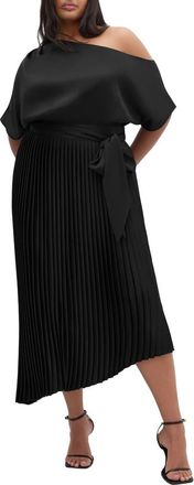 City Chic Payton Pleated One-Shoulder Maxi Dress in Black at Nordstrom, Size Xxxs