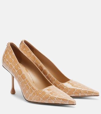 Jimmy Choo London Salones Ixia de piel grabada