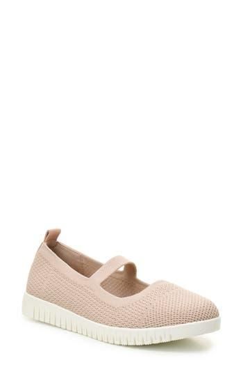 Taryn Rose Shoes / Footwear − Sale: up to −40% | Stylight
