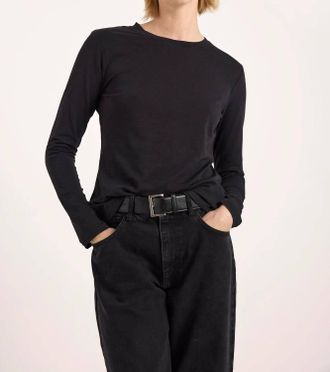 Brodie Long Sleeve Crew Neck Top In Black