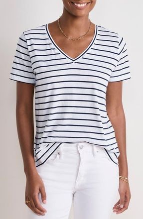 Vineyard Vines V-Neck Cotton T-Shirt in B.stripe- White/Navy at Nordstrom, Size X-Small
