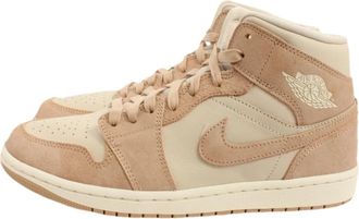 Nike Air Jordan 1 Mid SE - Dames - Fitnessschoenen - Beige - 42 EU - Fitness