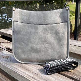 Jen & Co. Womens Kate Crossbody Bag In Light Gray