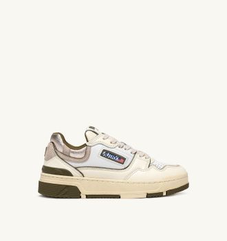 Autry CLC LOW SNEAKERS IN WHISPER WHITE LIZARD AND PLATINUM LEATHER