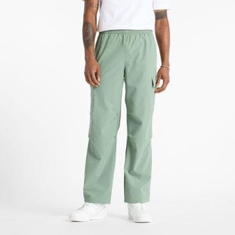 New Balance Mens Ripstop Cargo Pant in Green Polywoven, size X-Large