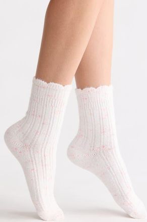 Nordstrom Cozy Scallop Crew Socks in Ivory at Nordstrom, Size 9