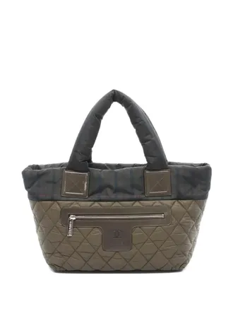 Chanel Borsa tote Coco Coon piccola trapuntata a quadri. - Verde