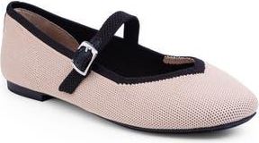 Me Too Shelby Mary Jane Flat in Off White at Nordstrom Rack, Size 8.5