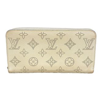 Louis Vuitton White Long Wallet (Bi-Fold) (Pre-Owned)