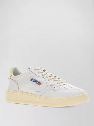 Autry leather medalist sneakers perforated heel tab