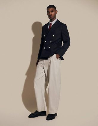 Asos pantaloni barrel leg sartoriali in velluto a coste &eacute;cru-Bianco
