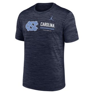 Nike Jordan Mens North Carolina Sideline Velocity Jordan Brand Dri-FIT College T-Shirt in Blue | 0JER41SNCN-PCW