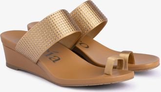 Pedro Garcia Wedge thong sandal in metallic satin and crystals| Witter| Spring Summer 26 | PEDRO GARCIA