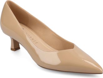 Journee Collection Women & apos;s Pammie Medium and Wide Width Pumps
