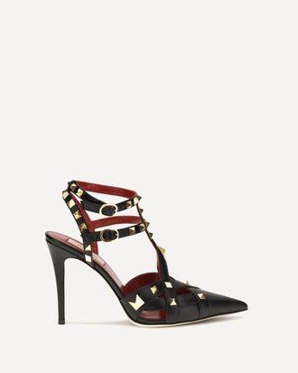 Valentino Garavani D&eacute;collet&eacute; Studdy in capretto Woman 38.5