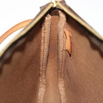 Louis Vuitton Pre-owned Shoulder Bags, female, Green, Size: ONE SIZE Pre-owned Canvas Shoulder Bag