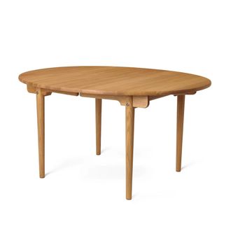 Carl Hansen & S&oslash;n Carl Hansen - CH337 ausziehbarer Esstisch, 140 x 115 cm, eiche ge&ouml;lt (mit Auszug f&uuml;r 2 Platten)