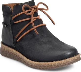B&oslash;rn Calyn Wedge Chukka Boot in Black Distressed at Nordstrom, Size 8