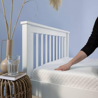 N&ouml;a & Nani Jimi Single Mattress Thin Hypoallergenic Foam for Trundles & Bunks in White