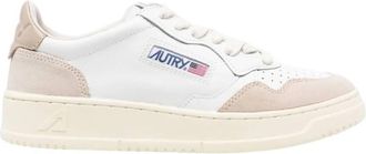 Autry Medalist Low-Top Sneakers, Brand Size 38 ( US Size 8 )