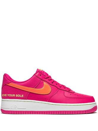 Nike Air Force 1 Low 07 World Tour - Move Your Body - Pink