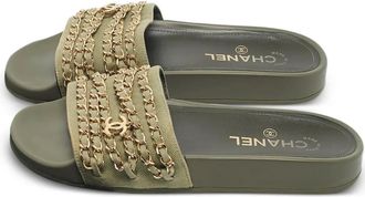 Chanel Sandali slides Tropiconic con catena - Verde