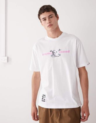 Aape By A Bathing Ape Aape by A Bathing Ape x Erased - T-shirt squadrata bianca-Bianco