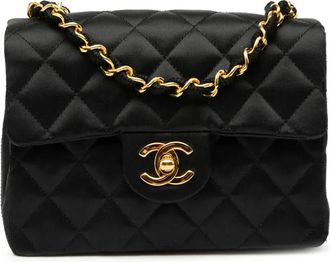 Chanel Borsa a tracolla Classic mini squadrata in raso con battente 1986-1988 - Nero