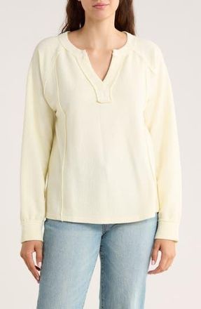 Blu Pepper Long Sleeve Knit Top in Cream at Nordstrom Rack, Size Medium