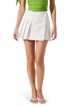 ASTR the Label Chana Pleated Wrap Miniskirt in White at Nordstrom Rack, Size Medium