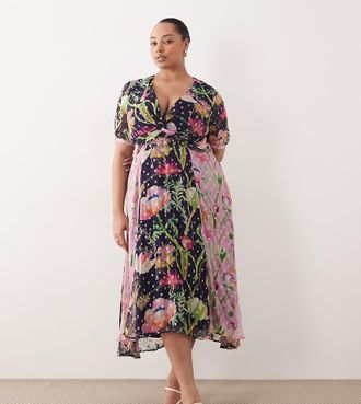 Hope & Ivy Vestito da giorno midi con bustino a portafoglio blu misto a fiori con dettagli oro-Multicolore