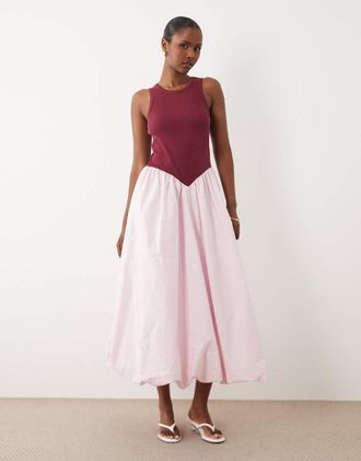 Vero Moda Vestito lungo in jersey a coste e tessuto misto rosa