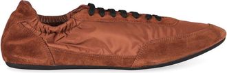 Prada Lage sneakers met su&egrave;de inzetstukken - Heren - Sneakers - Bruin - 41 EU - Su&egrave;de - Schoenen