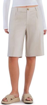HINT OF BLU Chill Pleated Mid Rise Denim Bermuda Shorts in Moonbeam at Nordstrom, Size X-Large