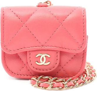 Chanel 2020-2021 Matelasse AirPods Pro case - women - Lambskin - One Size - Pink