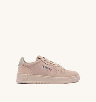 Autry MEDALIST LOW SNEAKERS IN PHARD AND FEATHER SUEDE
