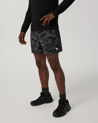Vuori Clothing Banks Session Shorts Unlined 5 | Black Riptide Camo | XS, Size Extra Small
