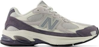 New Balance Unisex 2010 en Gris/Blanco, Gamuza/Malla, Talla 38.5