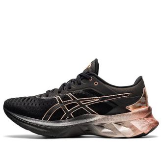 Asics (WMNS) ASICS Novablast Black Rose Gold 1012B014-001