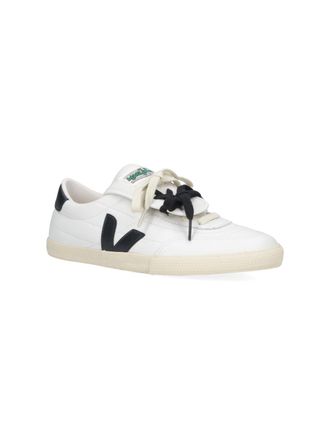 Veja Leather Low-Top Sneaker - White