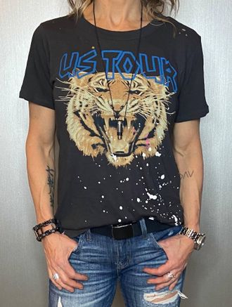 Chaser Us Tour Short Sleeve Graphic Tee In Black