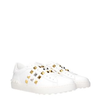 Valentino Garavani Mens White Leather Low Top Sneakers