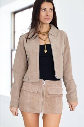 Blank NYC Latte Frappe Mini Skirt In Beige
