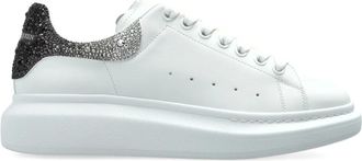 Alexander McQueen embellished-heel sneakers - Wit