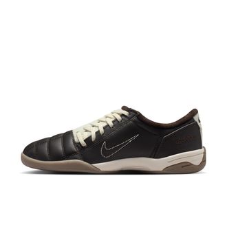 Nike Womens Total 90 Shoes in Brown | IQ0271-047