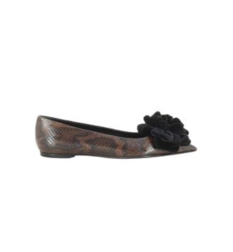 AGL Womens Fergy Rose Flats In Black