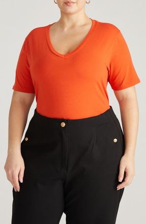 Universal Standard V-Rex Tee in Orange Flame at Nordstrom, Size 3Xl